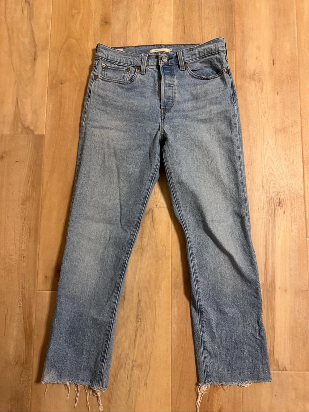 Levi’s Wedgie Straight Ankle Jeans Size 27